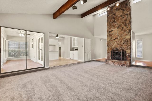 1916 Everglade Court, Grapevine, TX 76051