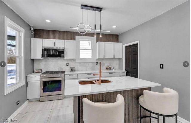 5811 Madison Avenue, Cleveland, OH 44102