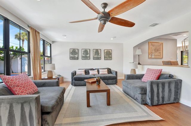 801 SW 5th Street, Boca Raton, FL 33486