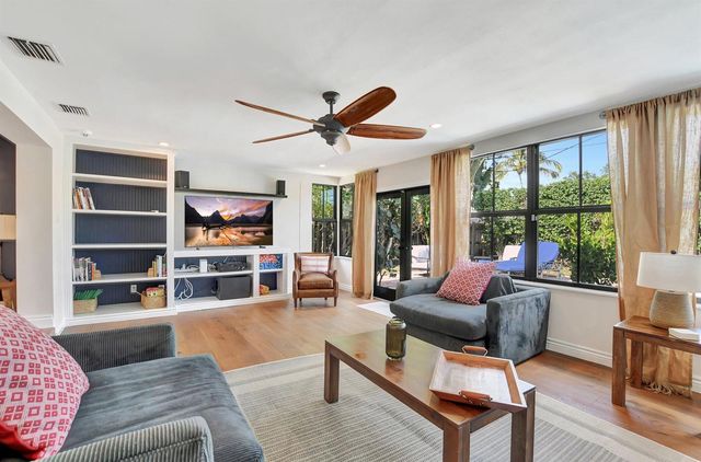 801 SW 5th Street, Boca Raton, FL 33486