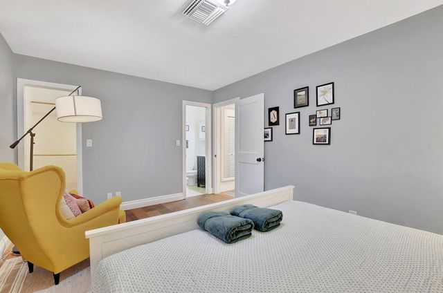 801 SW 5th Street, Boca Raton, FL 33486