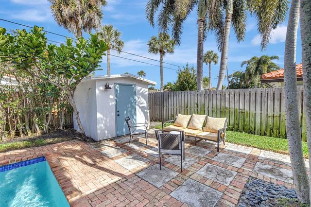 801 SW 5th Street, Boca Raton, FL 33486