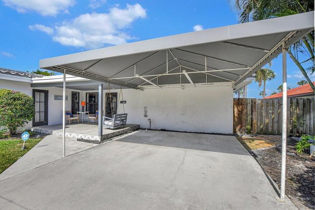 801 SW 5th Street, Boca Raton, FL 33486