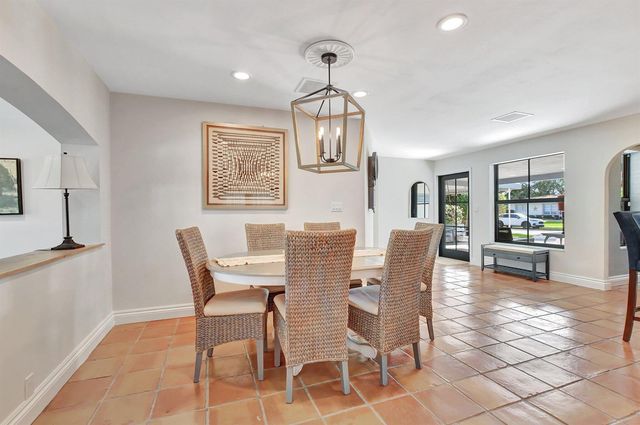 801 SW 5th Street, Boca Raton, FL 33486