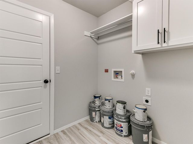 13323 S 72nd East Place, Bixby, OK 74008