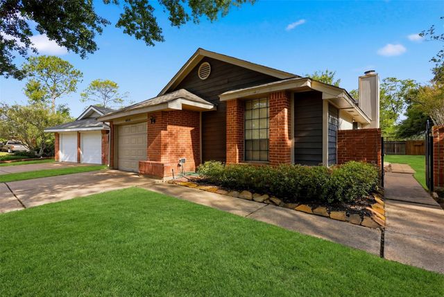 8518 Pool Creek Drive, Houston, TX 77095