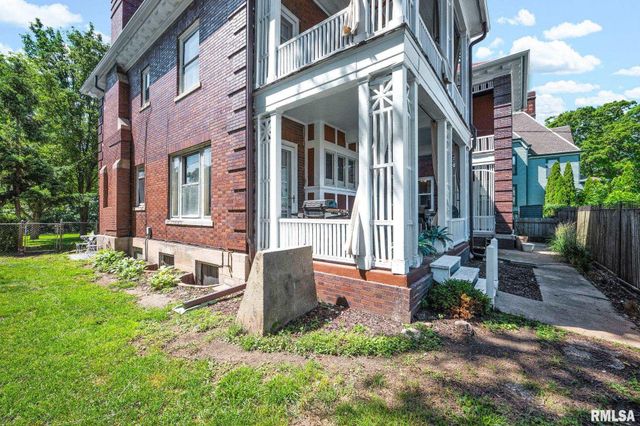 423 W HIGH Street, Peoria, IL 61606
