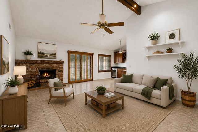 2208 E HEARN Road, Phoenix, AZ 85022