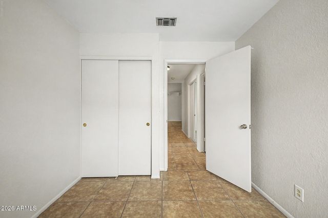 2208 E HEARN Road, Phoenix, AZ 85022