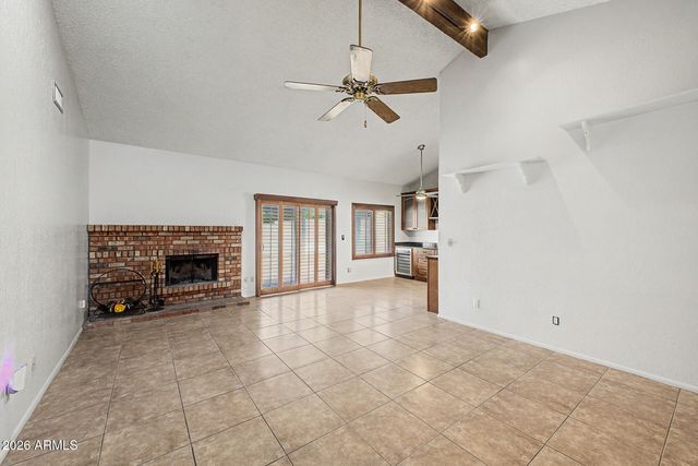 2208 E HEARN Road, Phoenix, AZ 85022