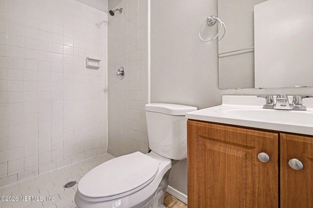 562 JAMES WILSON Circle, Orange Park, FL 32073