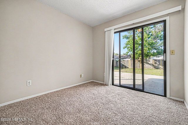 562 JAMES WILSON Circle, Orange Park, FL 32073