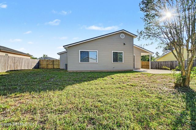 562 JAMES WILSON Circle, Orange Park, FL 32073