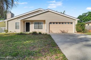 562 JAMES WILSON Circle, Orange Park, FL 32073