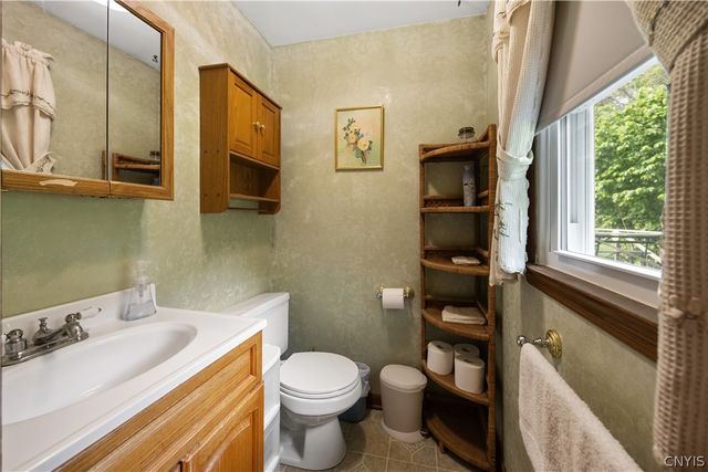 3991 Foothill, Onondaga, NY 13215
