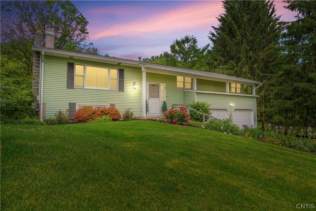 3991 Foothill, Onondaga, NY 13215
