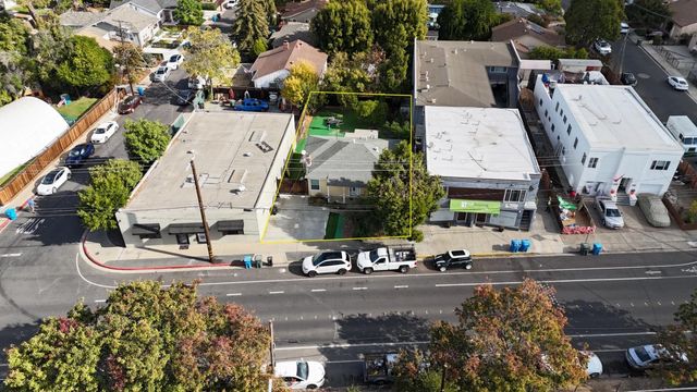 1518 Stafford Street, Redwood City, CA 94063