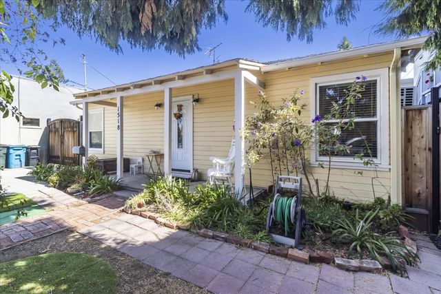 1518 Stafford Street, Redwood City, CA 94063