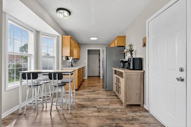313 Congressman Dr, Clarksville, TN 37042