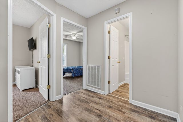 313 Congressman Dr, Clarksville, TN 37042