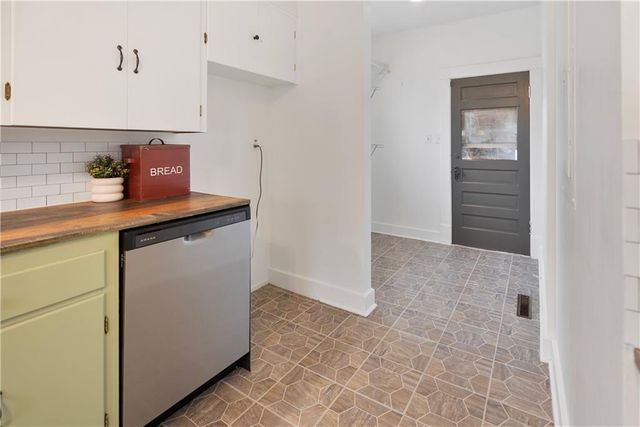 1018 N 12th Street, Independence, KS 67301