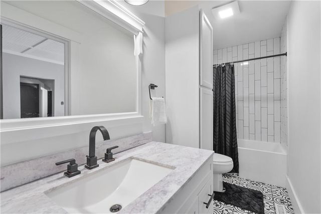 1018 N 12th Street, Independence, KS 67301