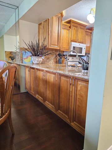 6017 Coral Lake Drive 205, Margate, FL 33063