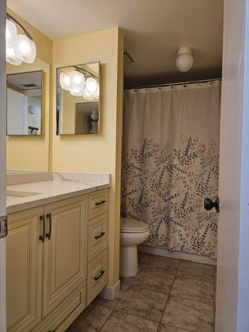 6017 Coral Lake Drive 205, Margate, FL 33063