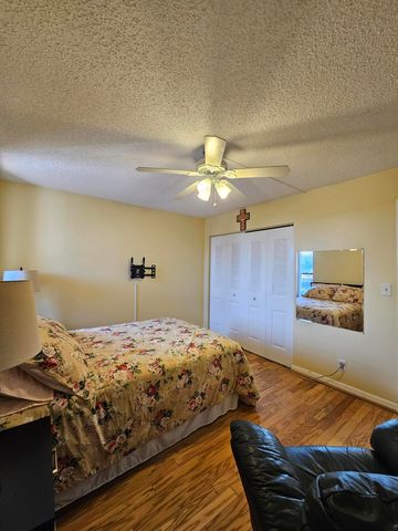 6017 Coral Lake Drive 205, Margate, FL 33063