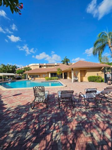 6017 Coral Lake Drive 205, Margate, FL 33063