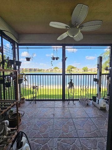 6017 Coral Lake Drive 205, Margate, FL 33063