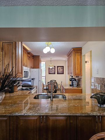 6017 Coral Lake Drive 205, Margate, FL 33063