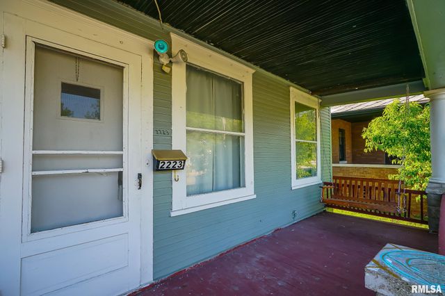 2223 N SHERIDAN Road, Peoria, IL 61604
