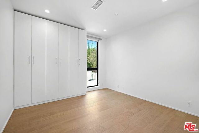 2215 5th Street B, Santa Monica, CA 90405