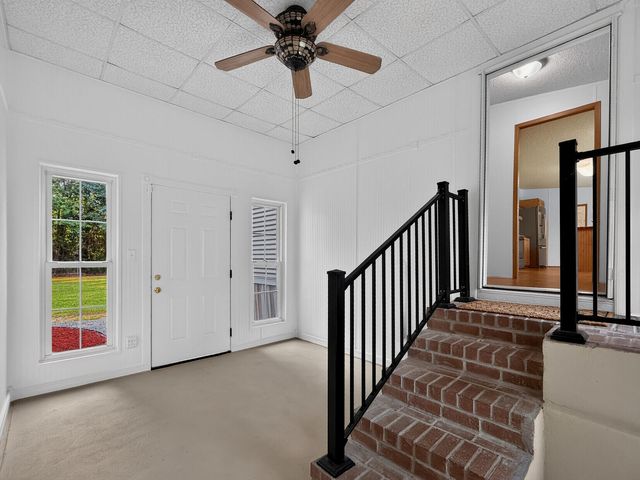 32 Lightsey Quarters Lane, Cottageville, SC 29435