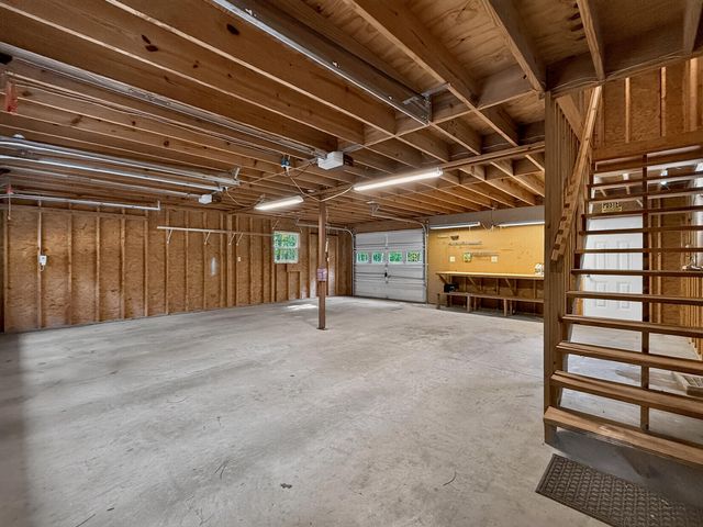 32 Lightsey Quarters Lane, Cottageville, SC 29435
