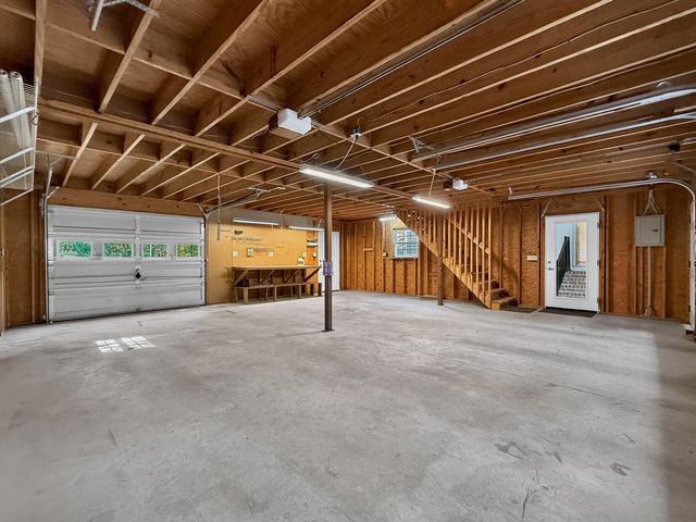 32 Lightsey Quarters Lane, Cottageville, SC 29435