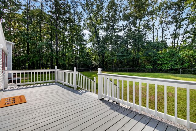 32 Lightsey Quarters Lane, Cottageville, SC 29435