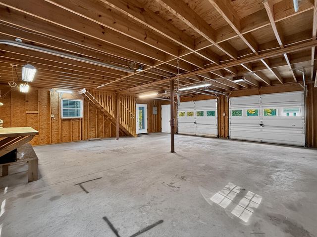 32 Lightsey Quarters Lane, Cottageville, SC 29435