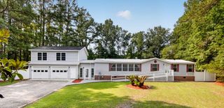 32 Lightsey Quarters Lane, Cottageville, SC 29435