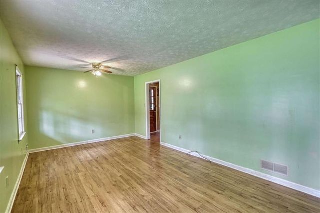 755 Navajo Trail, Covington, GA 30016
