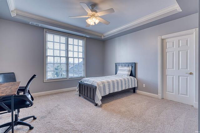 13920 Castle Brook Road, Evansville, IN 47725