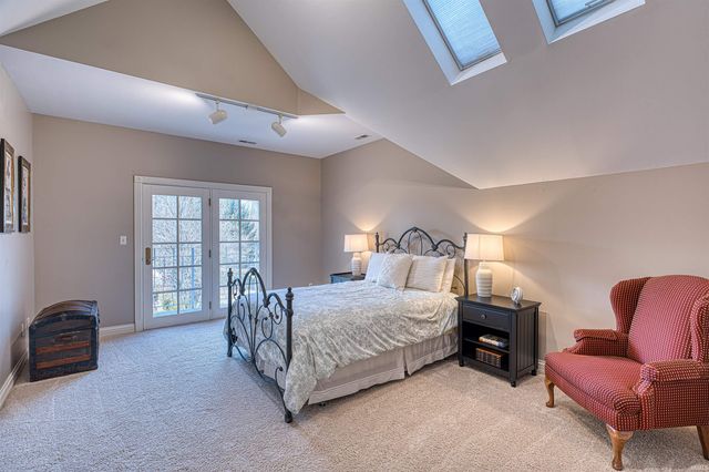 13920 Castle Brook Road, Evansville, IN 47725