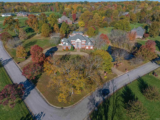 13920 Castle Brook Road, Evansville, IN 47725