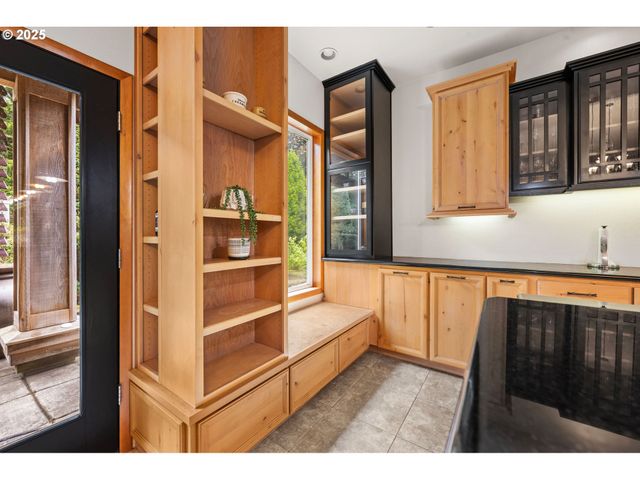 2499 PINE RIDGE Dr, Gearhart, OR 97138