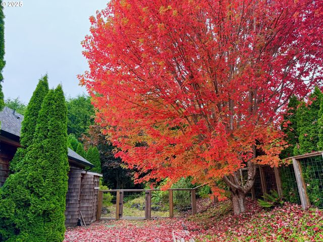 2499 PINE RIDGE Dr, Gearhart, OR 97138