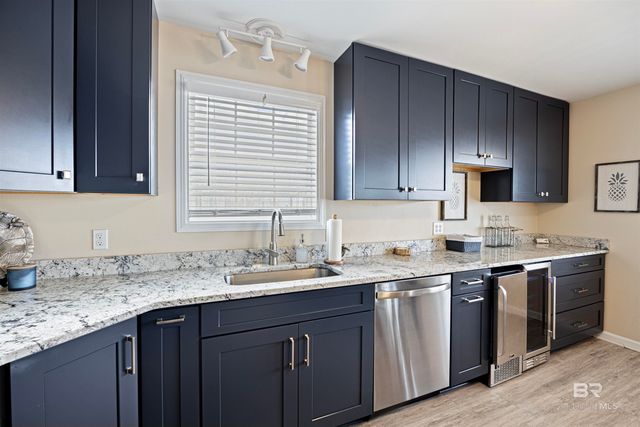 4029 Gulf Wind Court, Gulf Shores, AL 36542