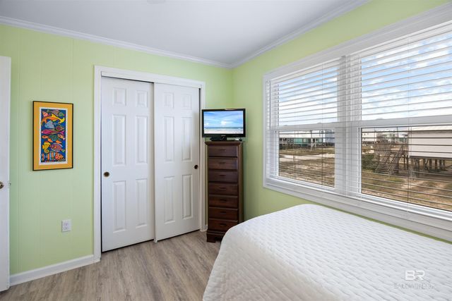 4029 Gulf Wind Court, Gulf Shores, AL 36542