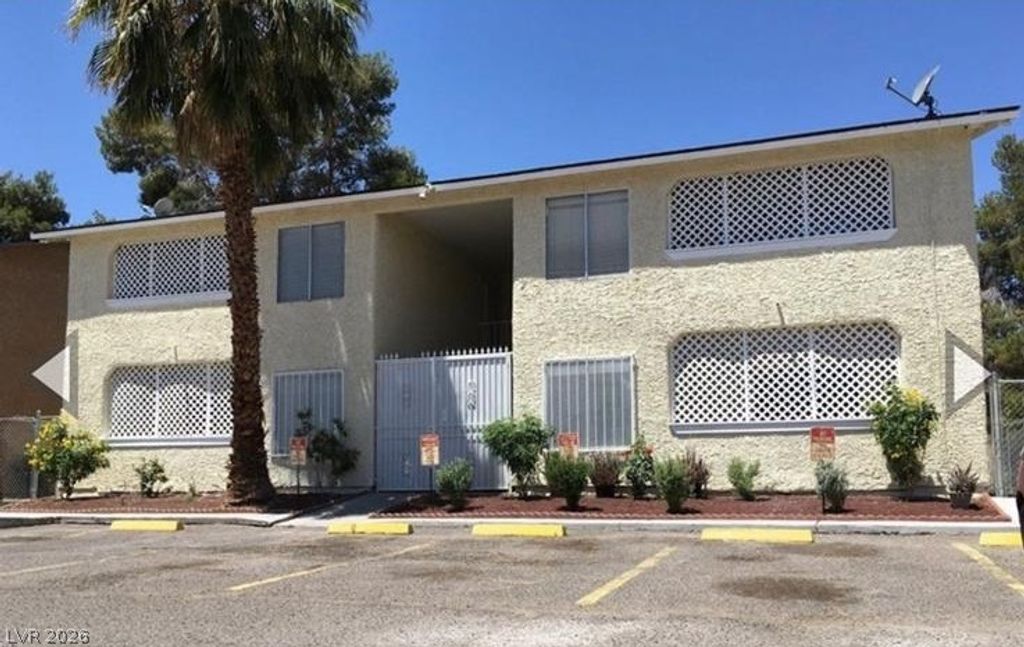 2762 Sidewinder Lane D, Las Vegas, NV 89121
