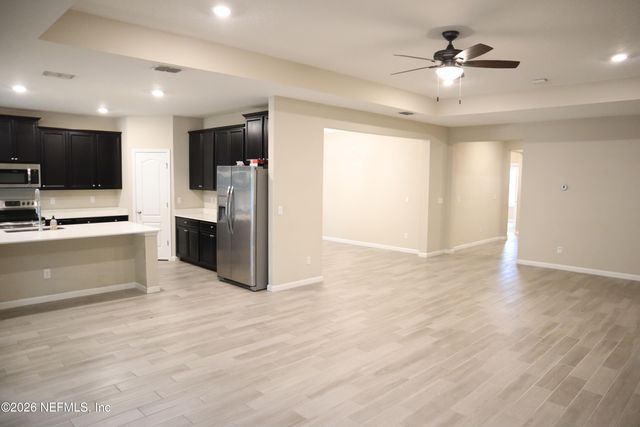 6816 CROSBY FALLS Drive, Jacksonville, FL 32222